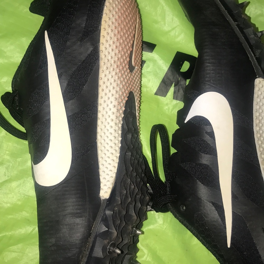 "Nike Rival Zoom" - Picture 6 of 8